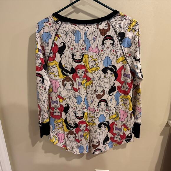 Disney Women’s Princess Waffle Knit Pajama Set Size Medium - Picture 3 of 8